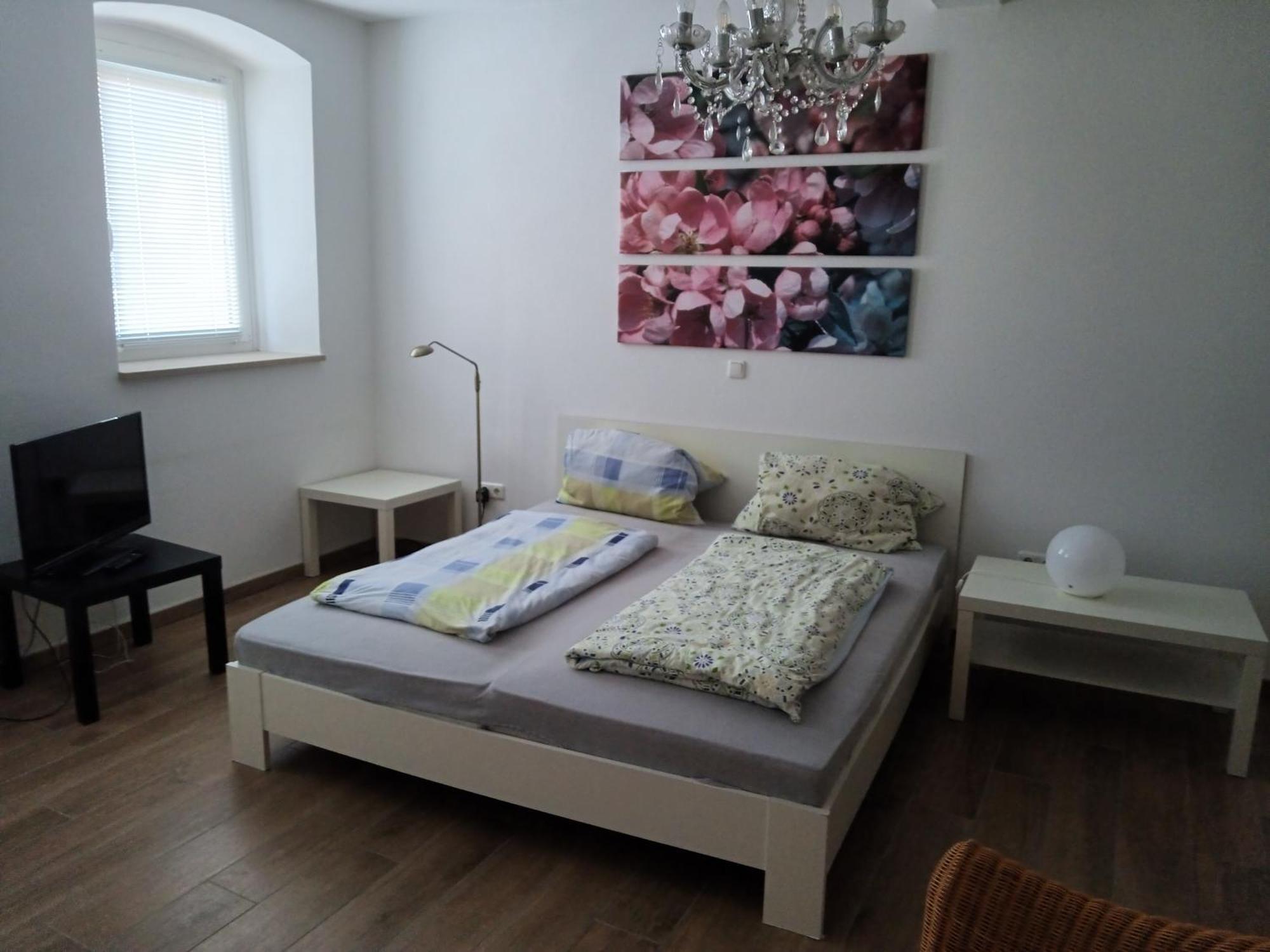 Cityzimmer Eltmann Buitenkant foto