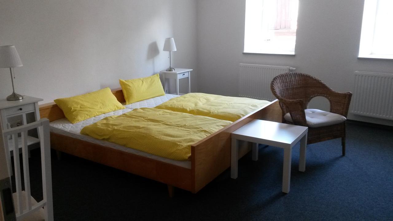 Cityzimmer Eltmann Buitenkant foto
