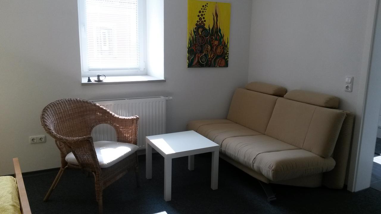 Cityzimmer Eltmann Buitenkant foto