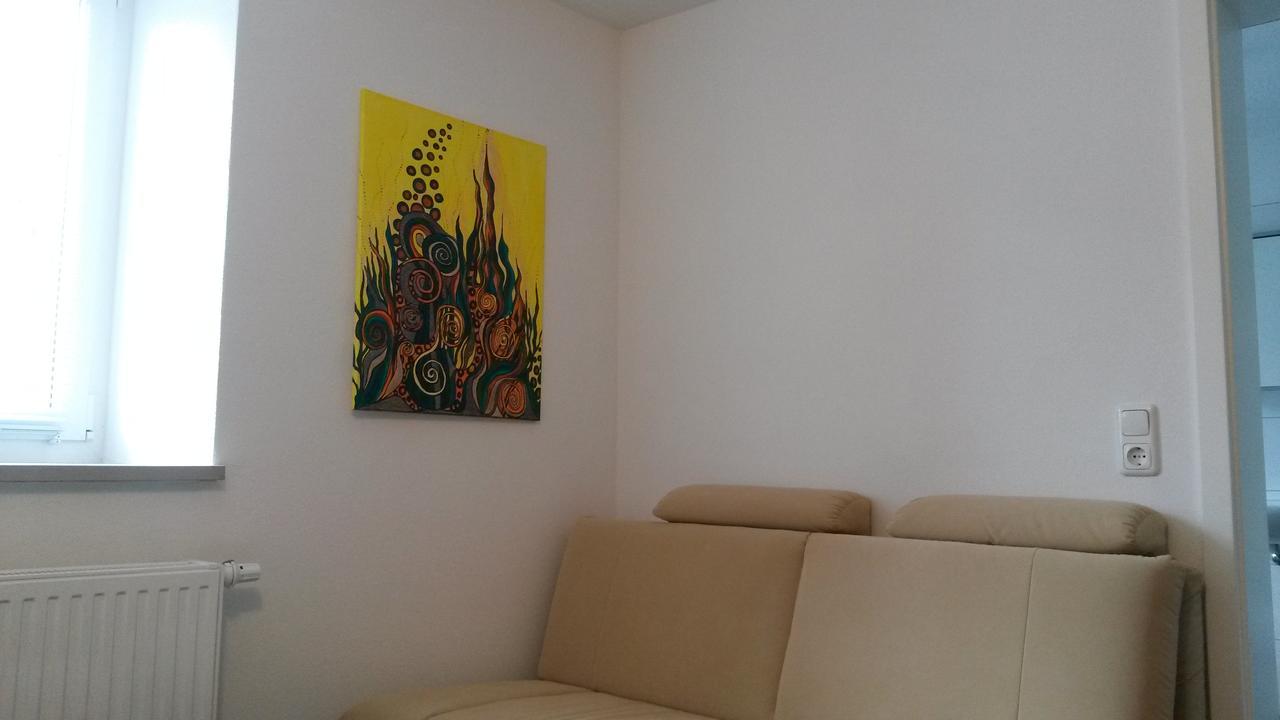 Cityzimmer Eltmann Buitenkant foto